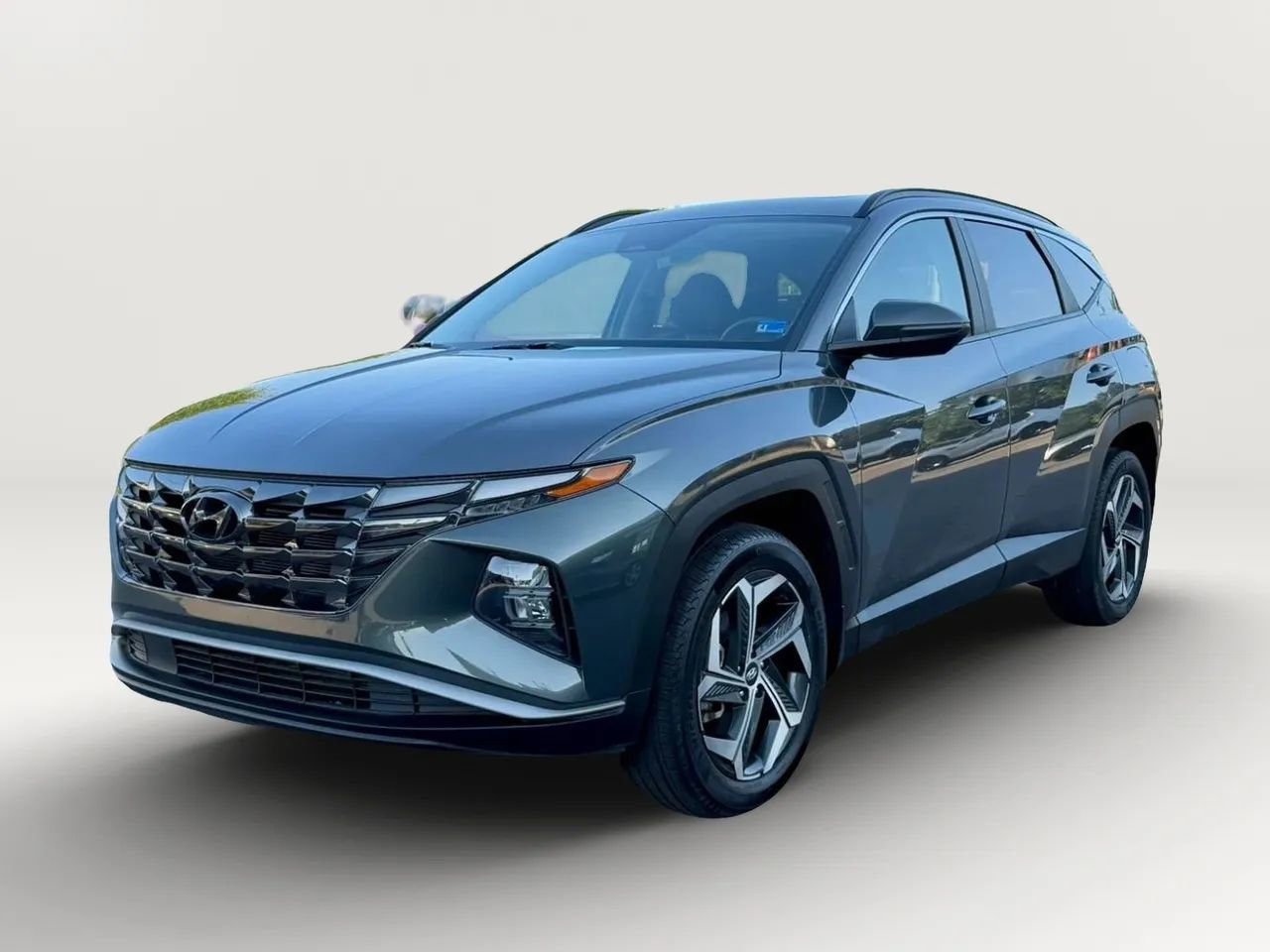 Used 2022 Hyundai Tucson SEL w/ Convenience + Premium Package AWD/4WD image 3