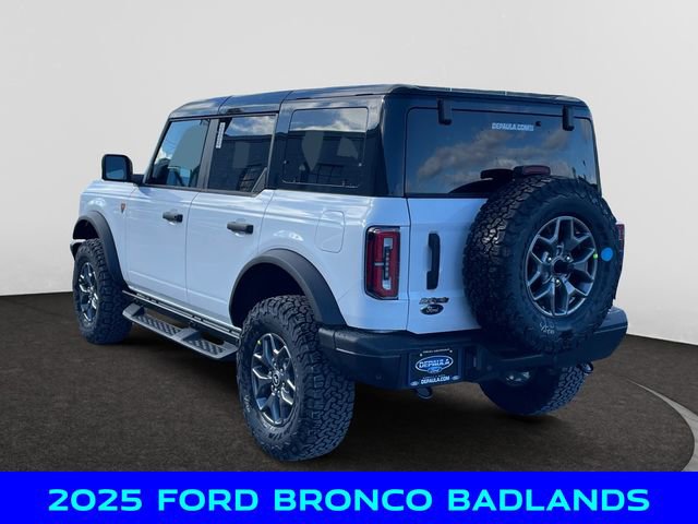 New 2025 Ford Bronco Badlands image 3