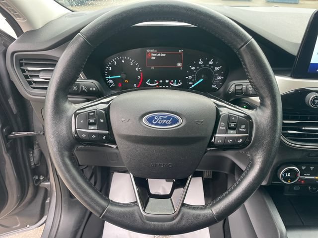 Used 2021 Ford Escape SEL AWD/4WD image 25