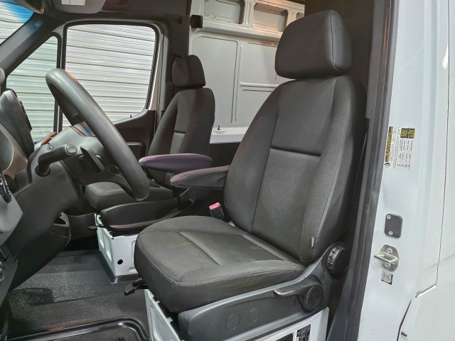 Used 2019 Mercedes-Benz Sprinter 3500 image 18