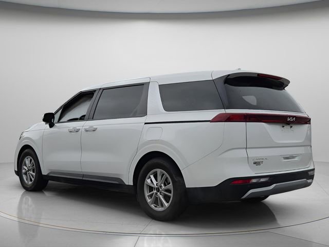 Used 2024 Kia Carnival LX FWD image 6