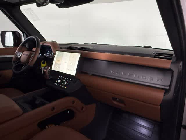 New 2026 Land Rover Defender 110 OCTA AWD/4WD image 14