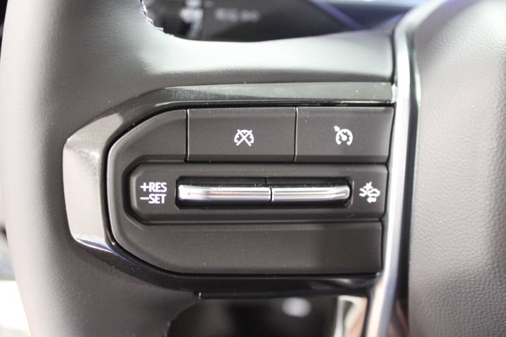 New 2026 Chevrolet Colorado Trail Boss AWD/4WD image 32