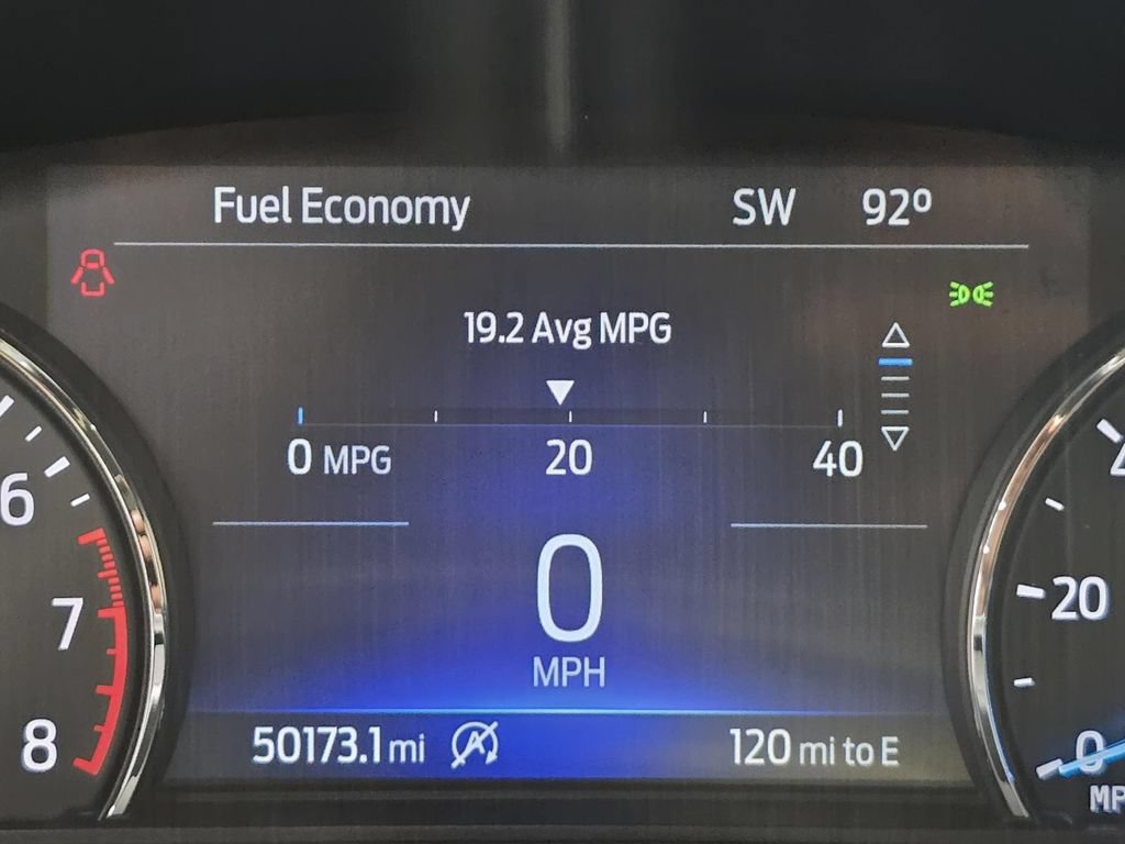 Used 2021 Ford Explorer XLT w/ Equipment Group 202A RWD image 33