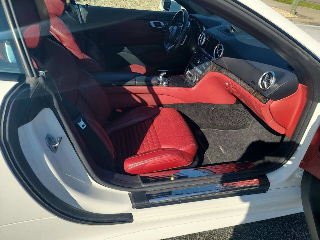 Used 2017 Mercedes-Benz SL 450 image 27
