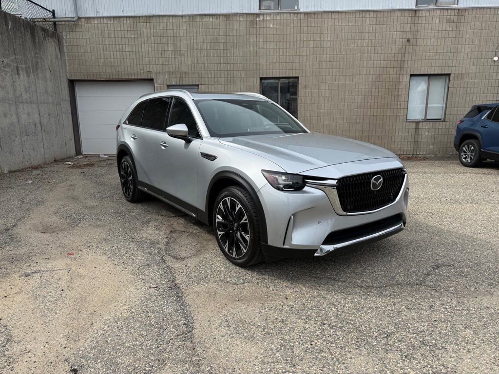 Used 2024 MAZDA CX-90 Plug-In Hybrid w/ Premium Plus image 8