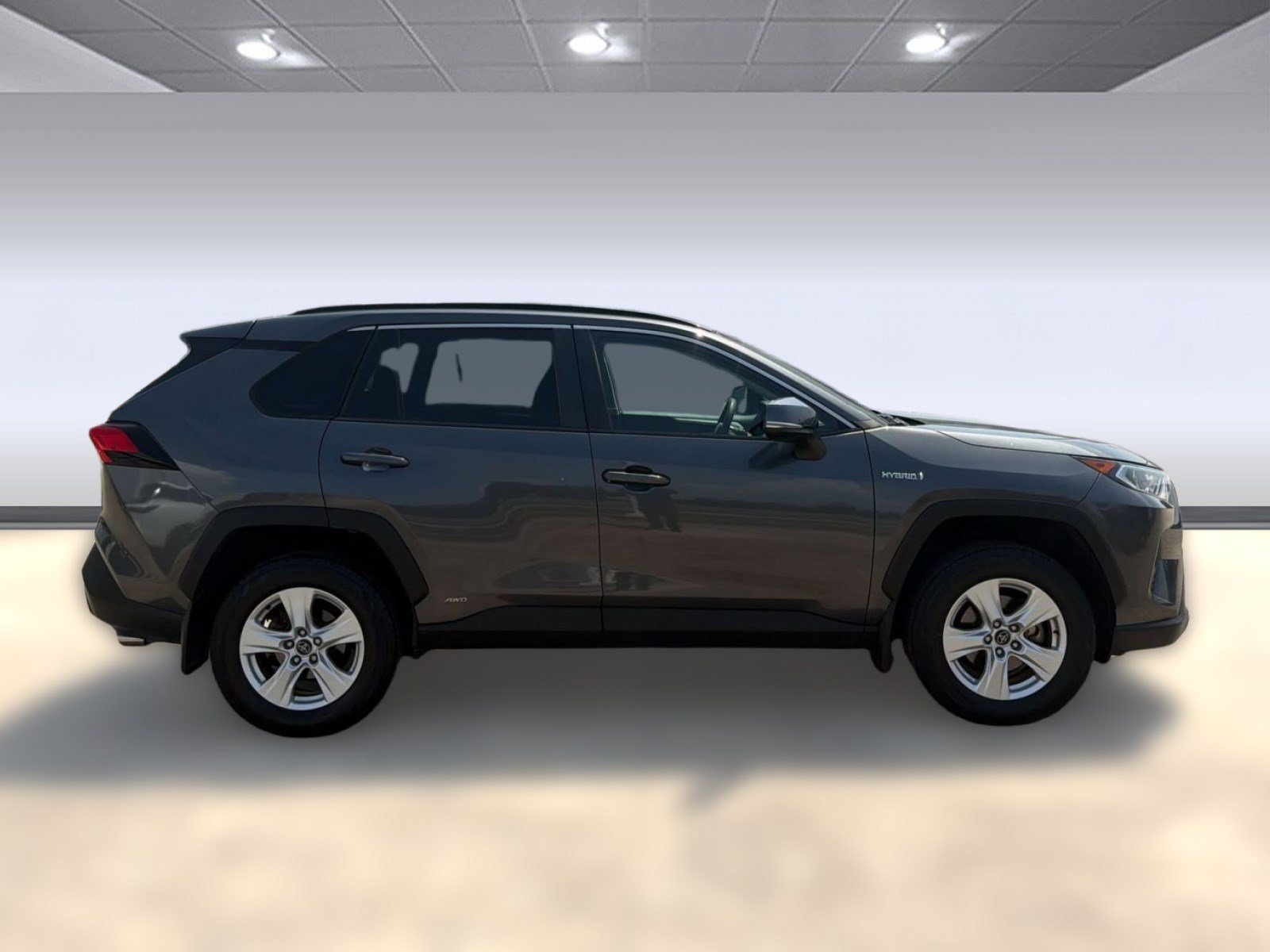 Used 2021 Toyota RAV4 XLE w/ Convenience Package AWD/4WD image 8