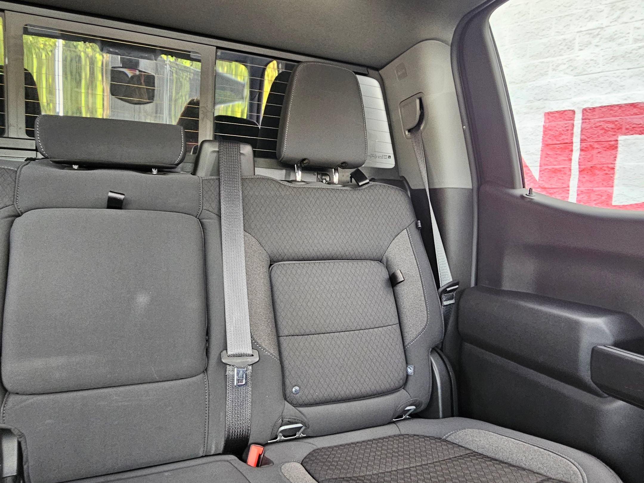 Used 2021 Chevrolet Silverado 1500 LT w/ Safety Package II AWD/4WD image 26