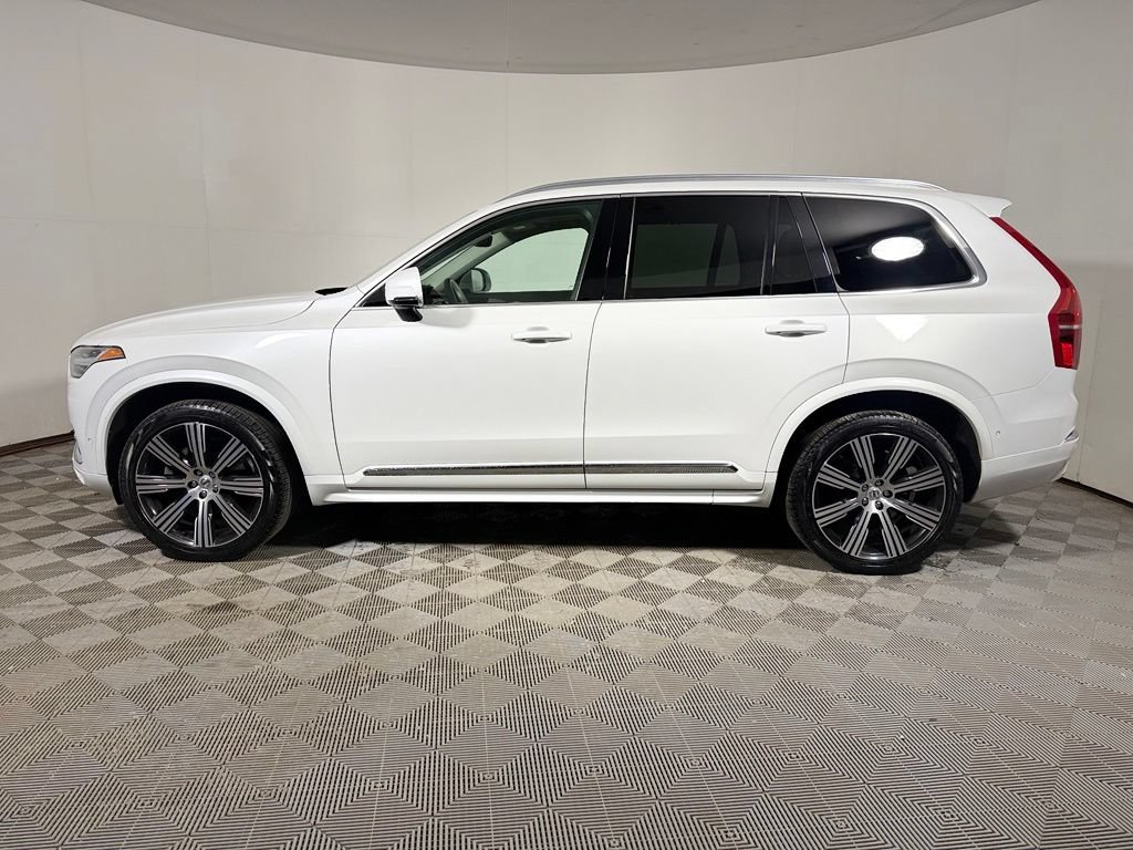 Used 2023 Volvo XC90 B6 Ultimate AWD/4WD image 3
