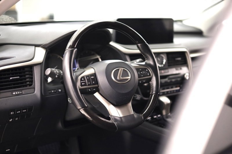 Used 2020 Lexus RX 350L Luxury image 12