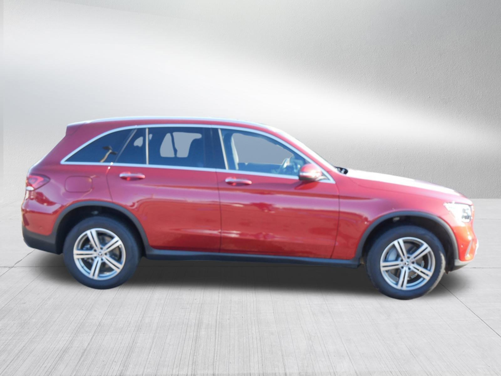 Used 2022 Mercedes-Benz GLC 300 4MATIC image 8