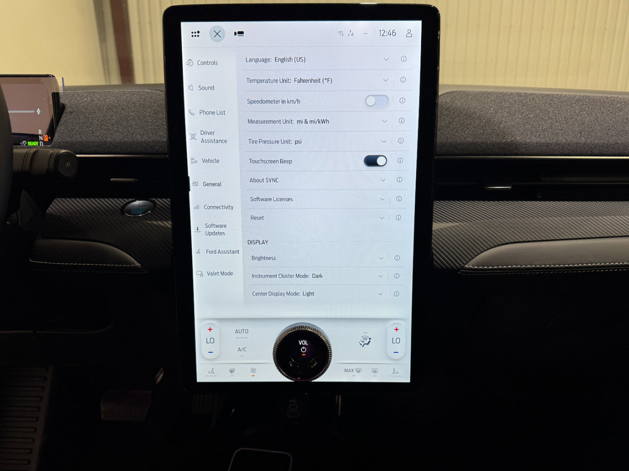 Used 2025 Ford Mustang Mach-E Premium image 28