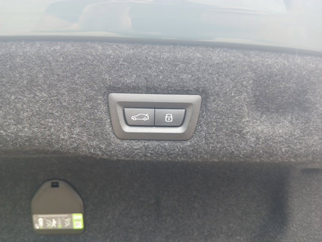 New 2026 BMW i5 M60 w/ Premium Package AWD/4WD image 10