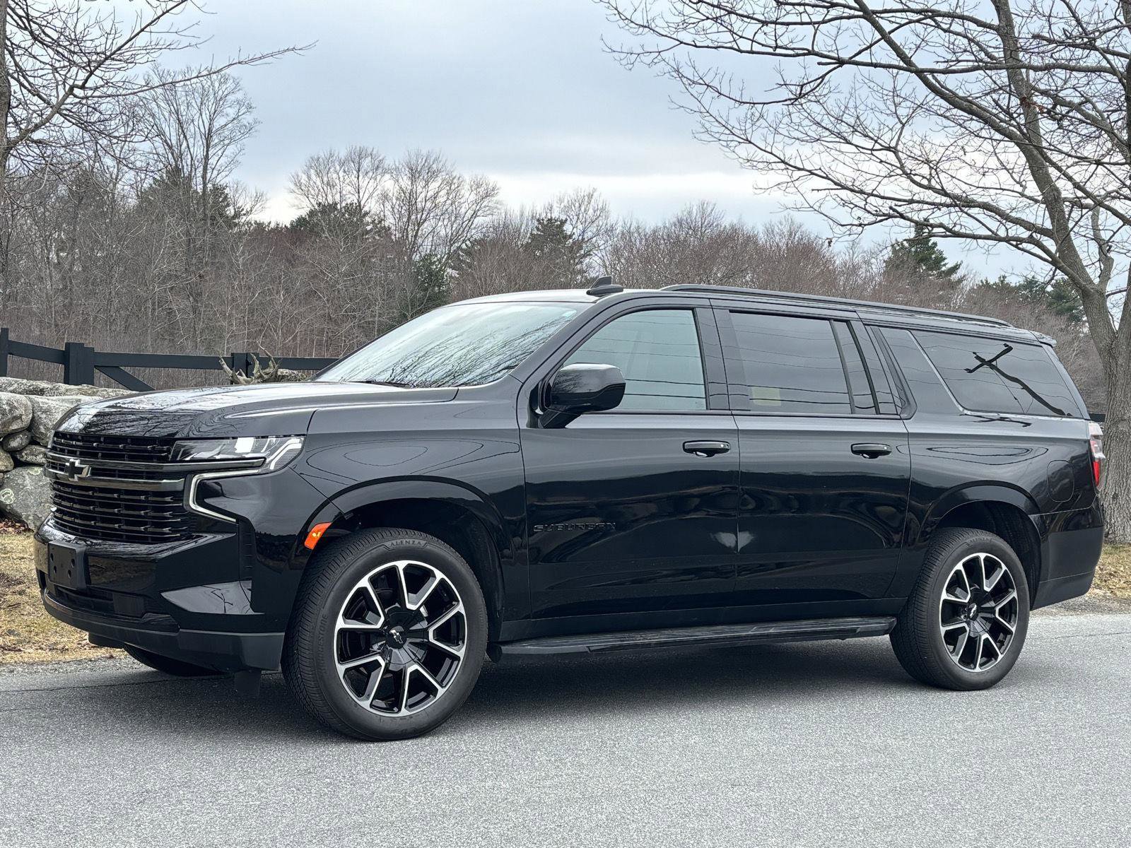 Used 2021 Chevrolet Suburban RST w/ Rear Media and Nav Package image 12