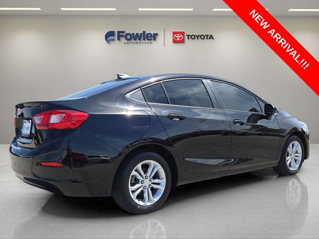 Used 2019 Chevrolet Cruze LS w/ LS Convenience Package image 7
