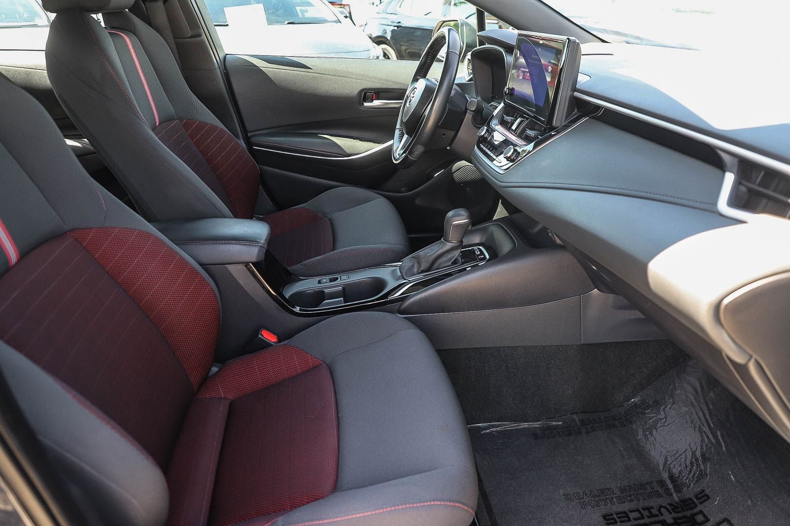 Certified 2025 Toyota Corolla SE FWD image 16