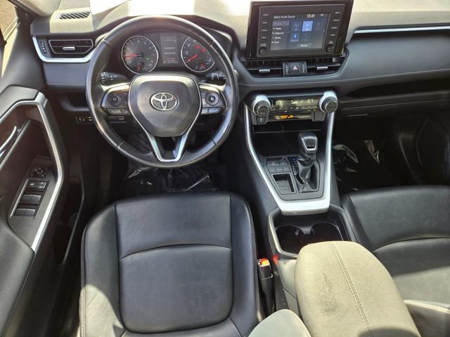 Used 2019 Toyota RAV4 XLE Premium w/ Carpet Mat Package image 12