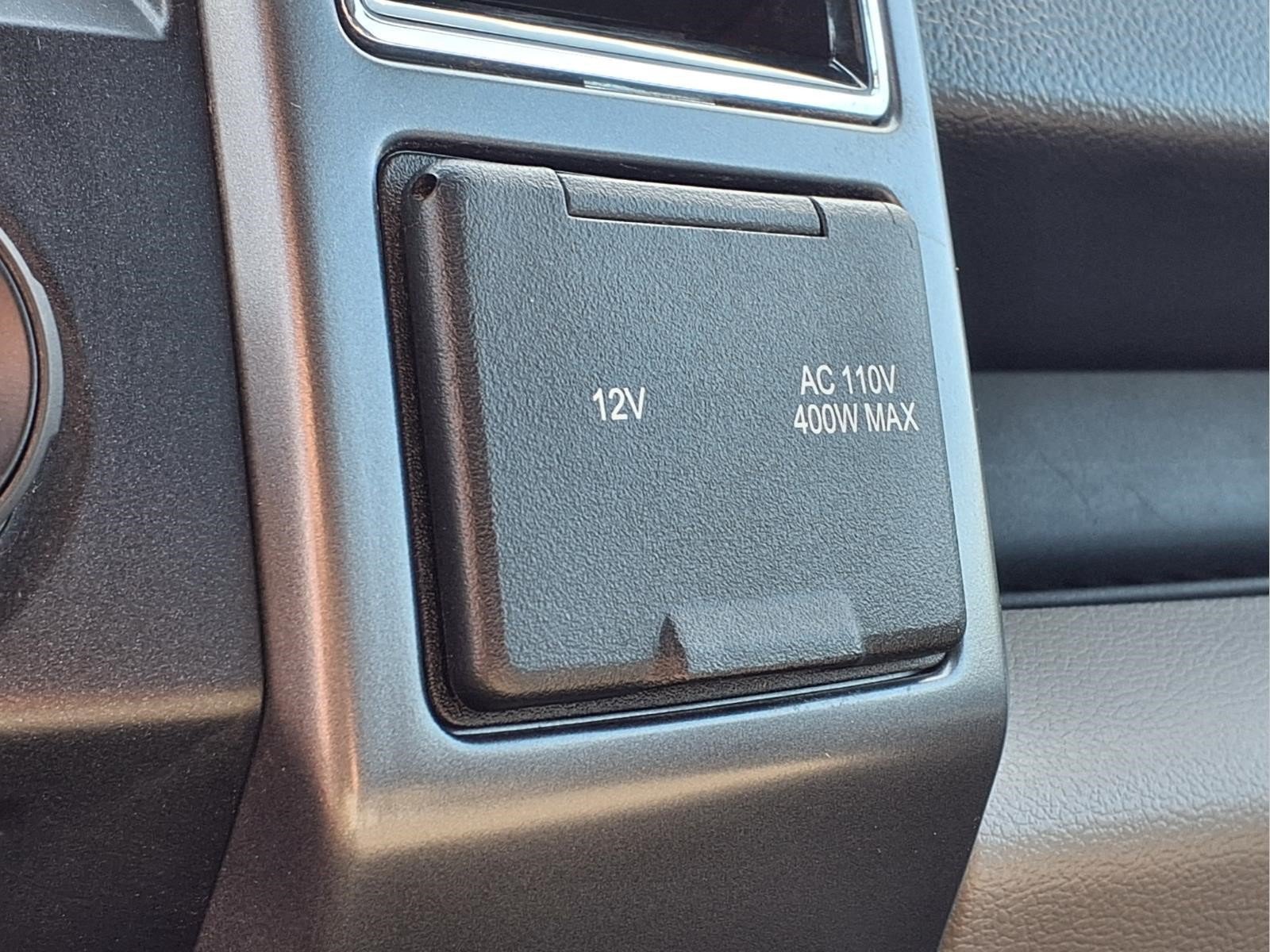 Used 2018 Ford F150 XLT w/ Equipment Group 302A Luxury AWD/4WD image 19