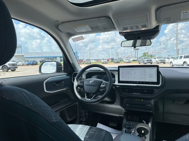 New 2025 Ford Bronco Sport Heritage w/ Convenience Package image 16