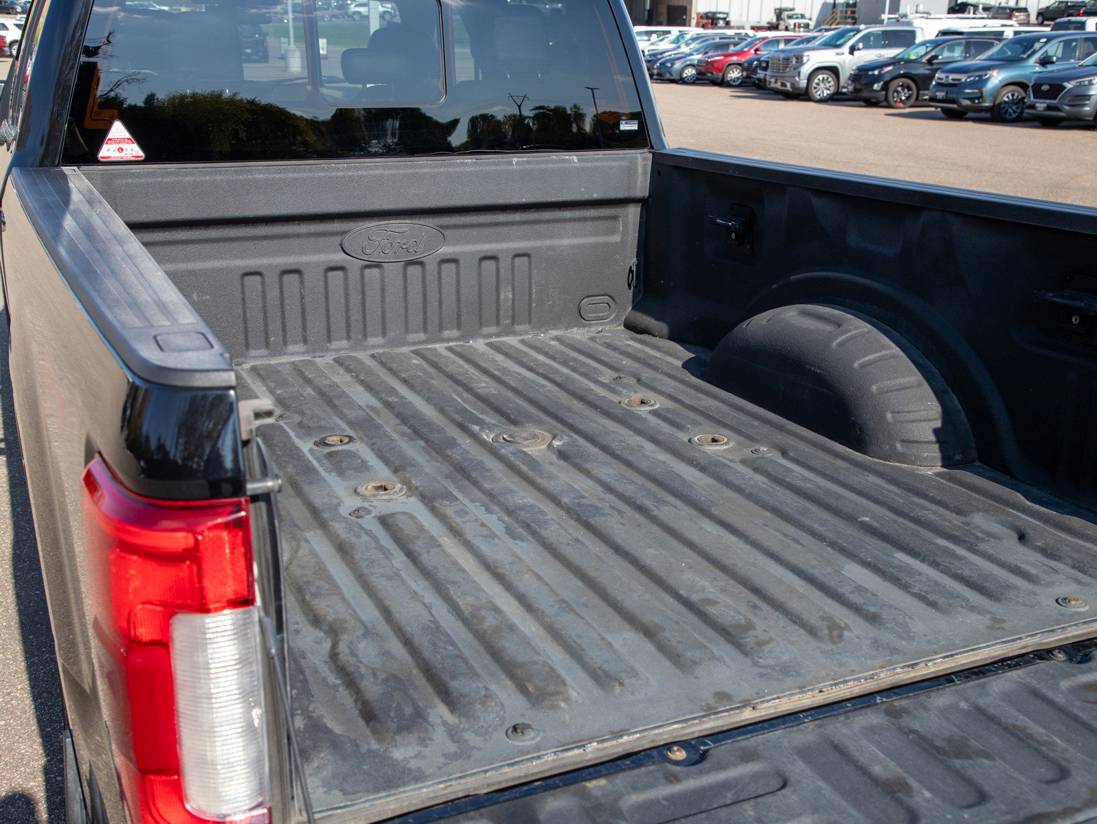 Used 2019 Ford F250 Platinum w/ Platinum Ultimate Package image 10