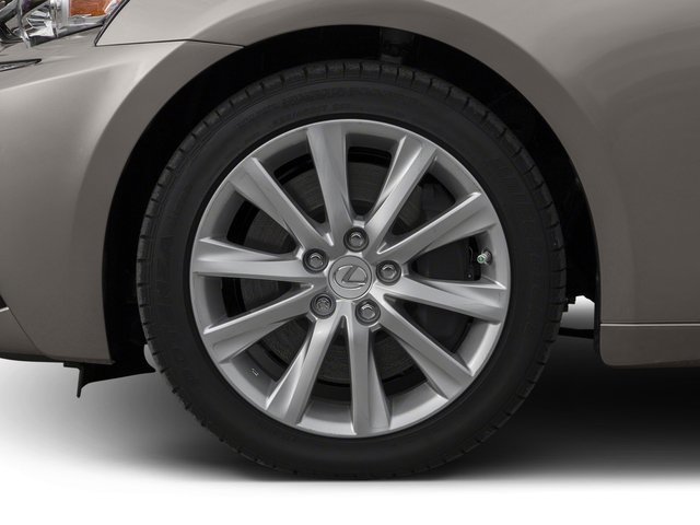 Used 2016 Lexus IS 200t RWD image 11