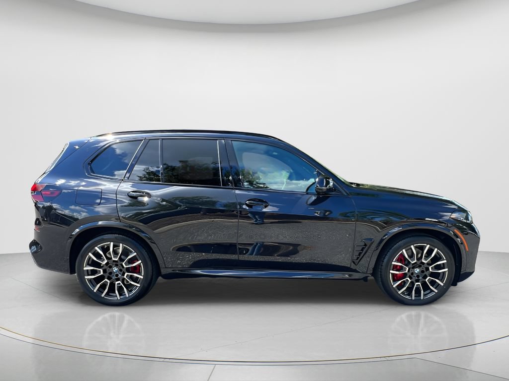 New 2026 BMW X5 xDrive50e w/ M Sport Package AWD/4WD image 4