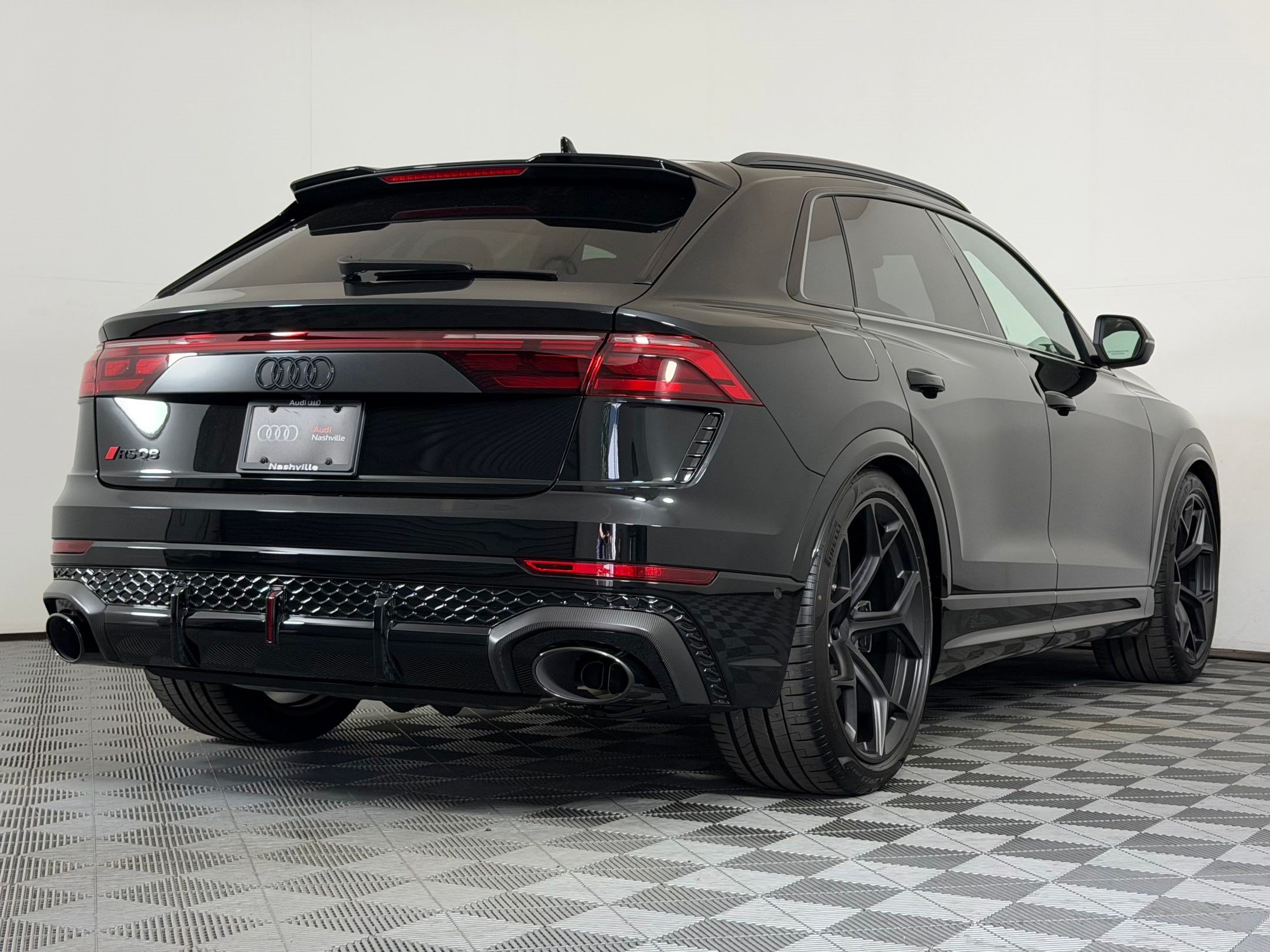 New 2027 Audi RS Q8 performance AWD/4WD image 9