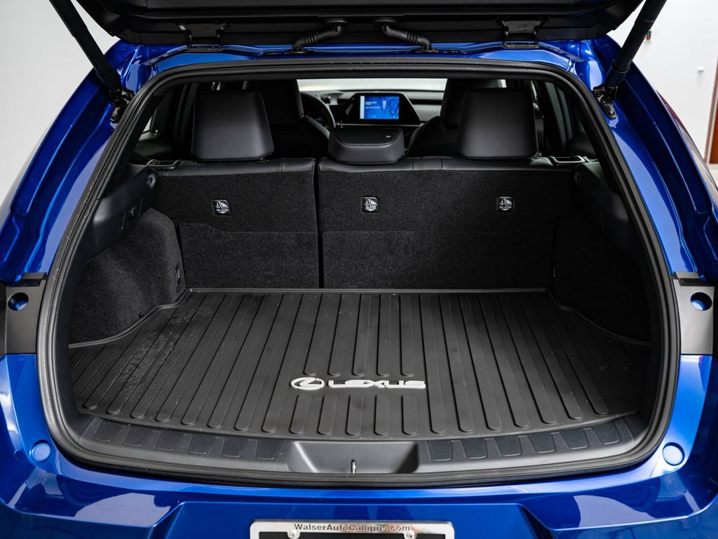 New 2026 Lexus UX 300h AWD image 20