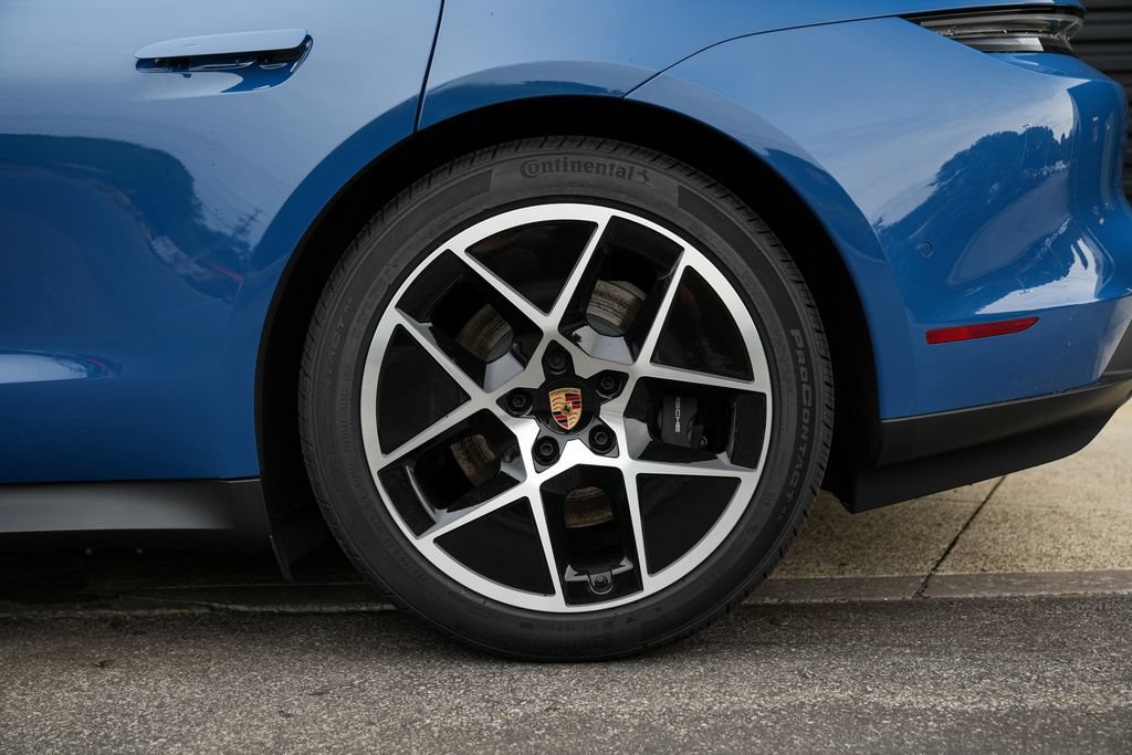New 2026 Porsche Taycan AWD/4WD image 12