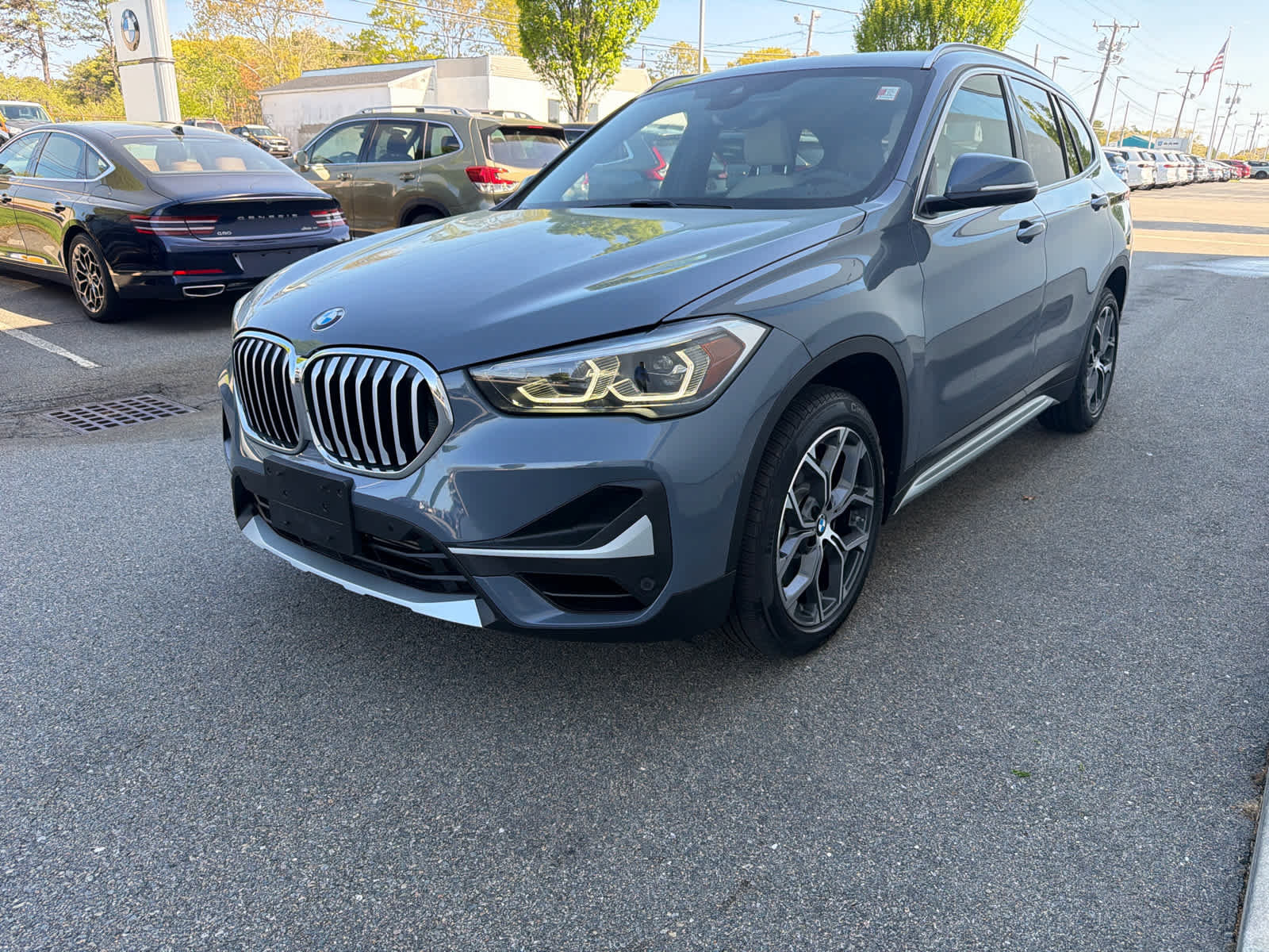 Certified 2022 BMW X1 xDrive28i w/ Premium Package 2 AWD/4WD image 3
