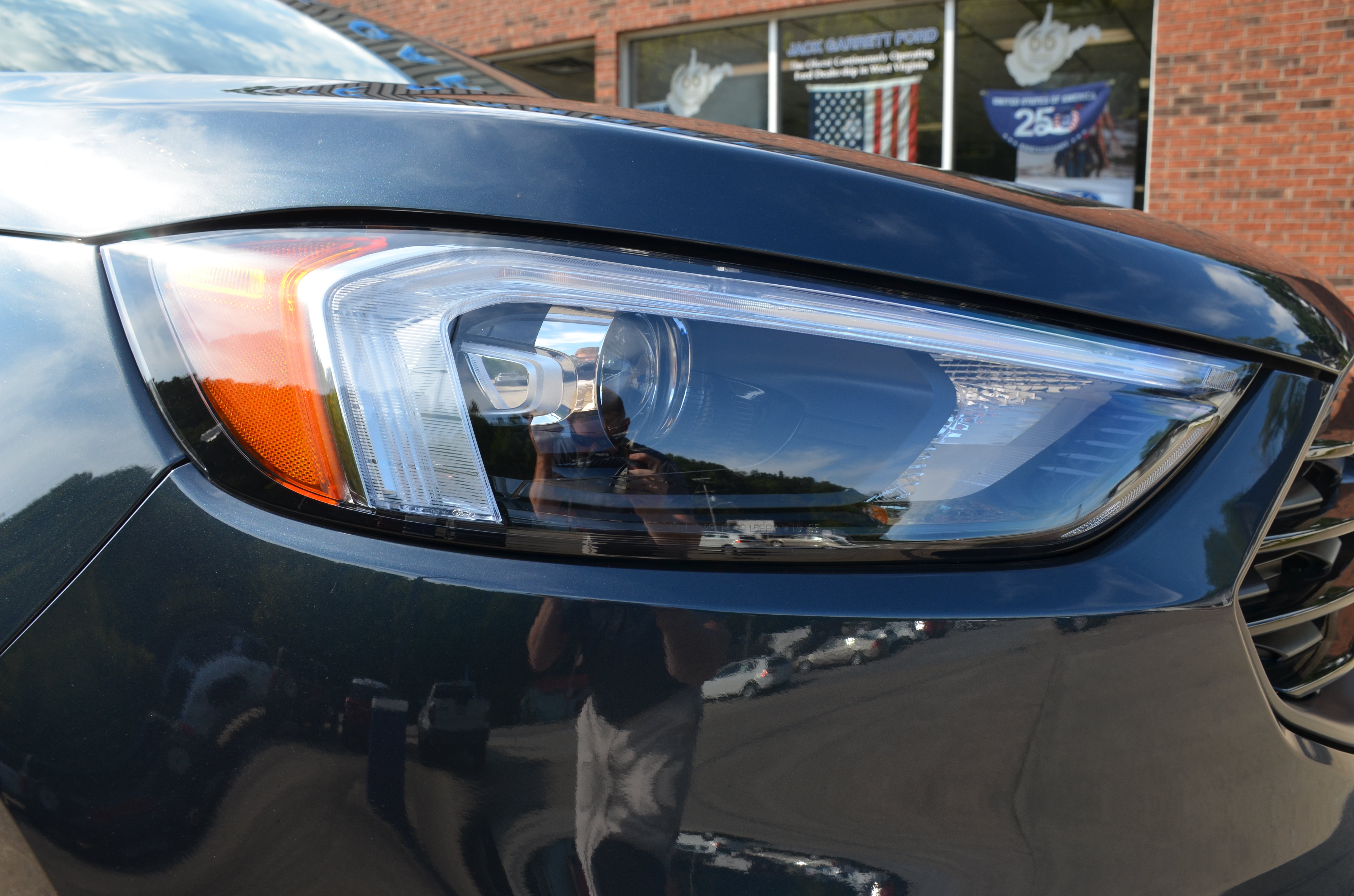 Used 2023 Ford Edge SEL w/ Sport Appearance Package AWD/4WD image 7