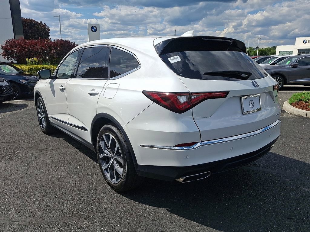 Certified 2023 Acura MDX SH-AWD w/ Technology Package image 4