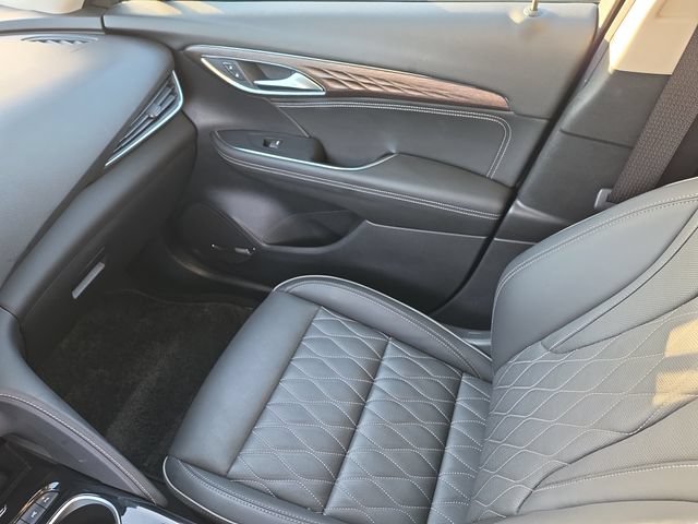 Certified 2023 Buick Envision Avenir AWD/4WD image 15