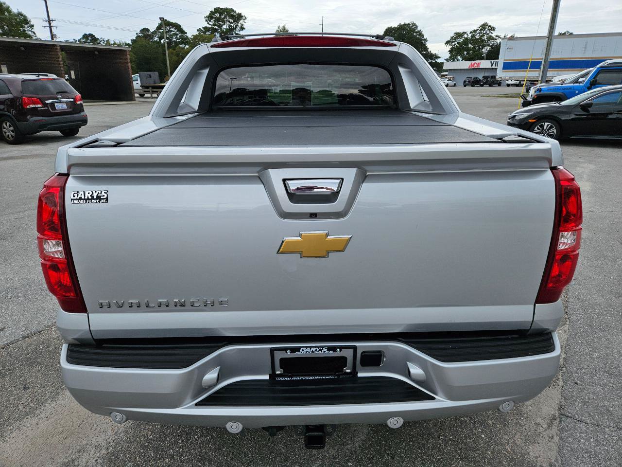 Used 2013 Chevrolet Avalanche LT AWD/4WD image 5