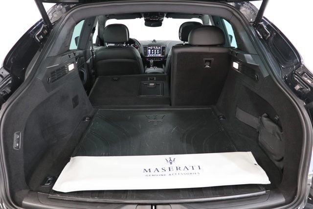Certified 2022 Maserati Levante Modena AWD/4WD image 33