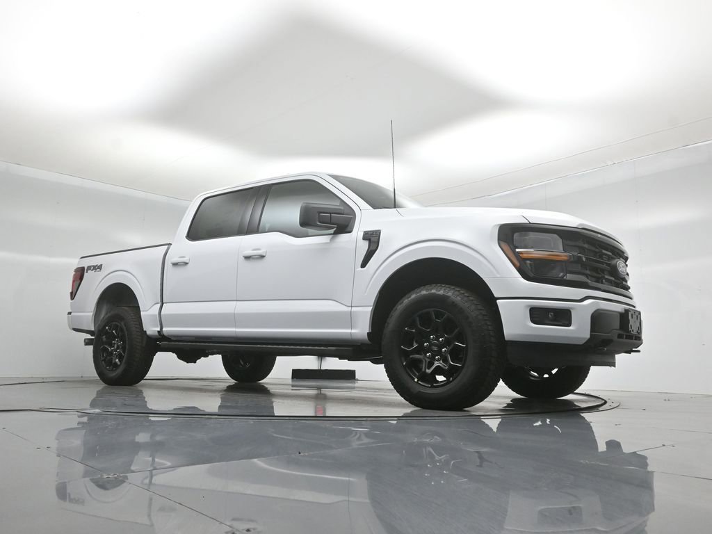 New 2026 Ford F150 XLT w/ FX4 Off-Road Package AWD/4WD image 3