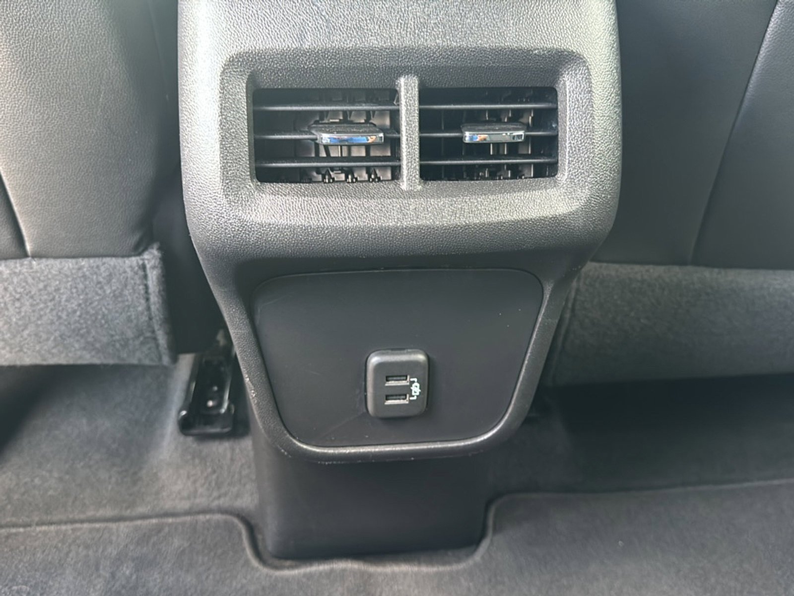 Used 2023 Chevrolet Equinox RS AWD/4WD image 21
