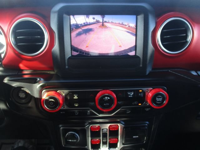 Used 2020 Jeep Wrangler Unlimited Rubicon AWD/4WD image 17