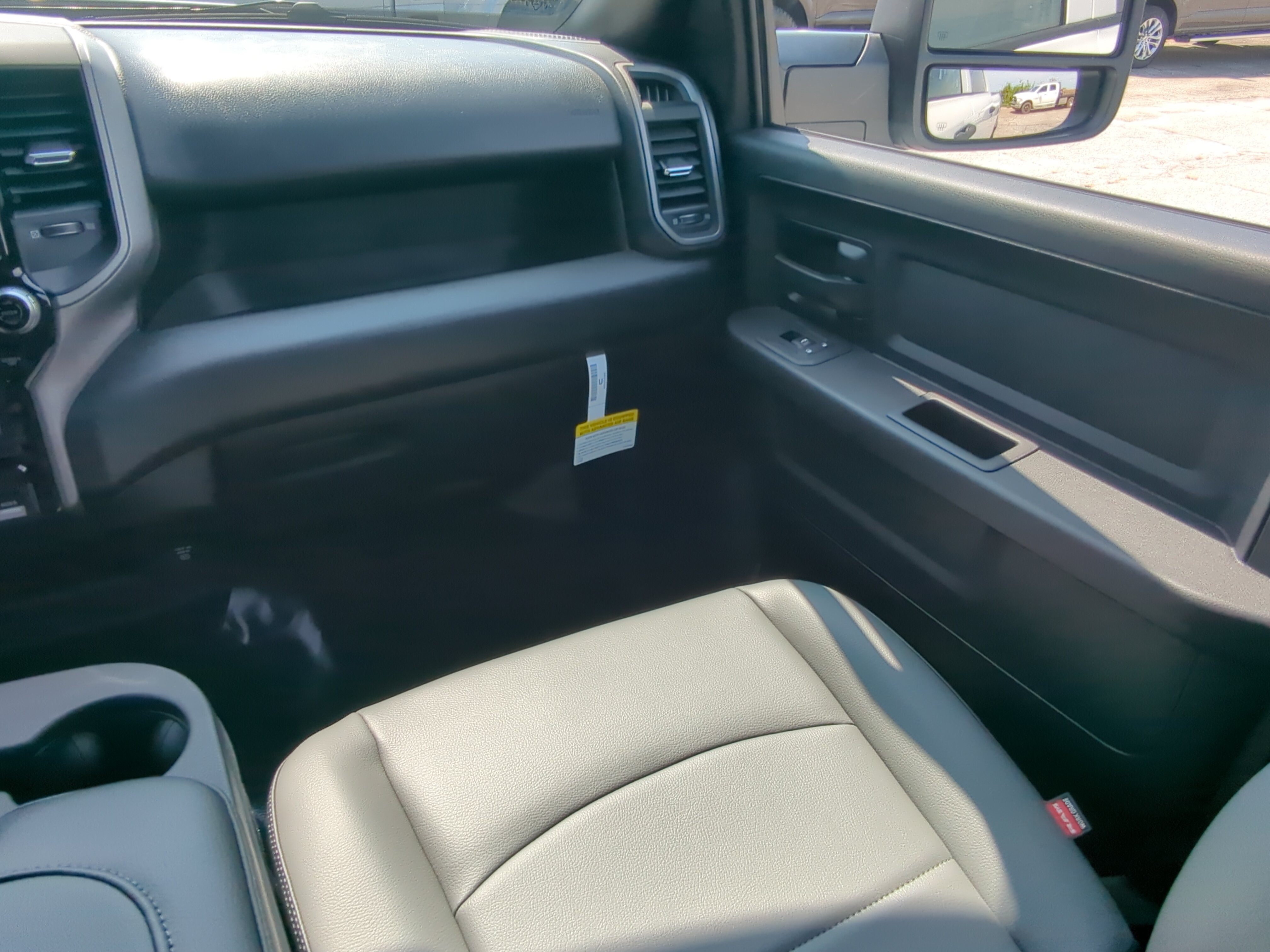 New 2026 RAM 2500 Tradesman AWD/4WD image 16
