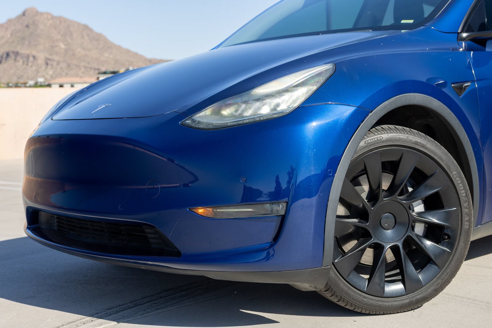 Used 2021 Tesla Model Y Long Range AWD/4WD image 13