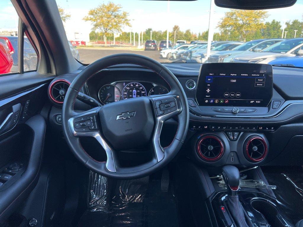 Used 2023 Chevrolet Blazer RS w/ Enhanced Convenience Package AWD/4WD image 12