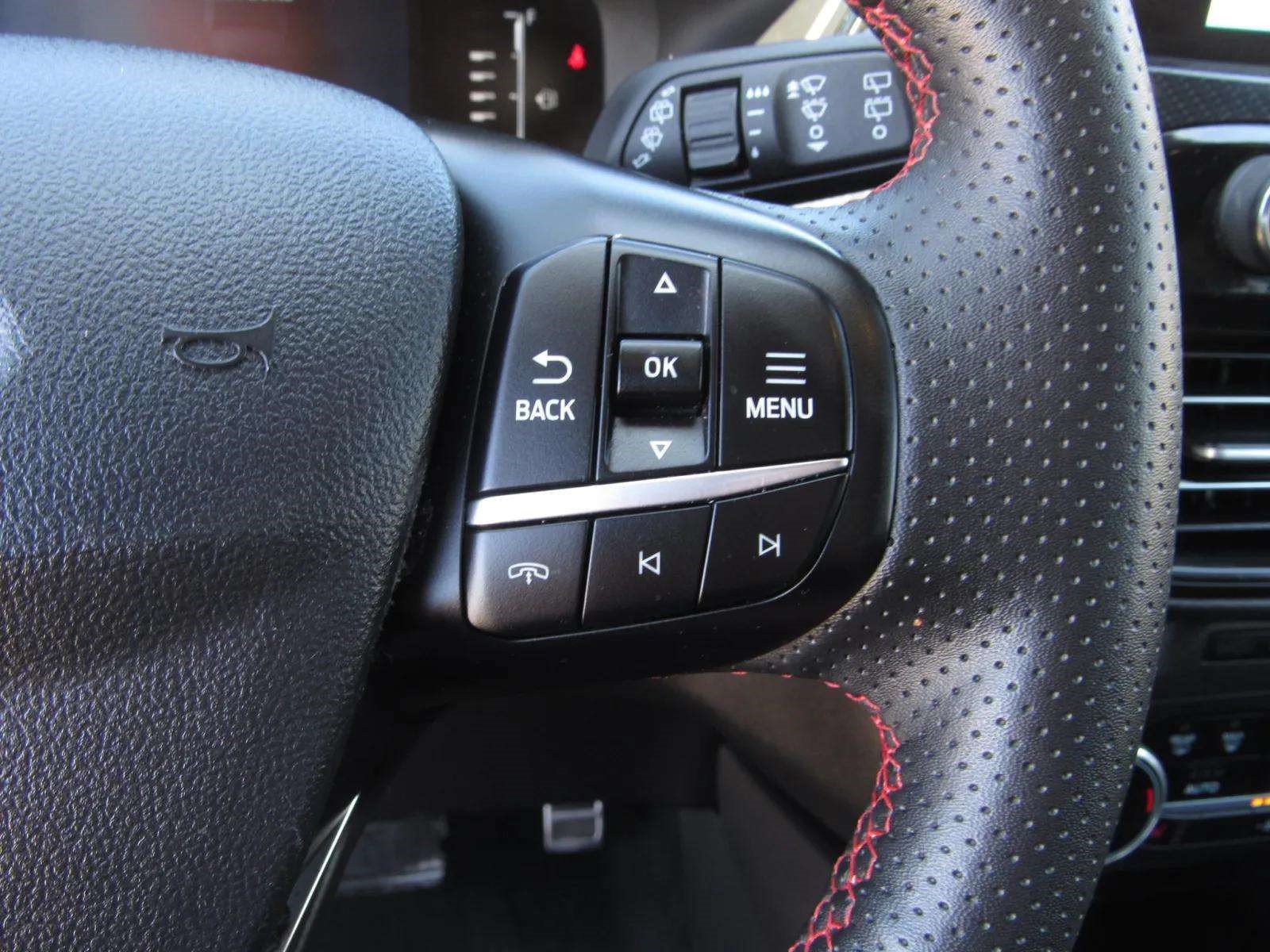 Used 2024 Ford Escape ST-Line AWD/4WD image 25