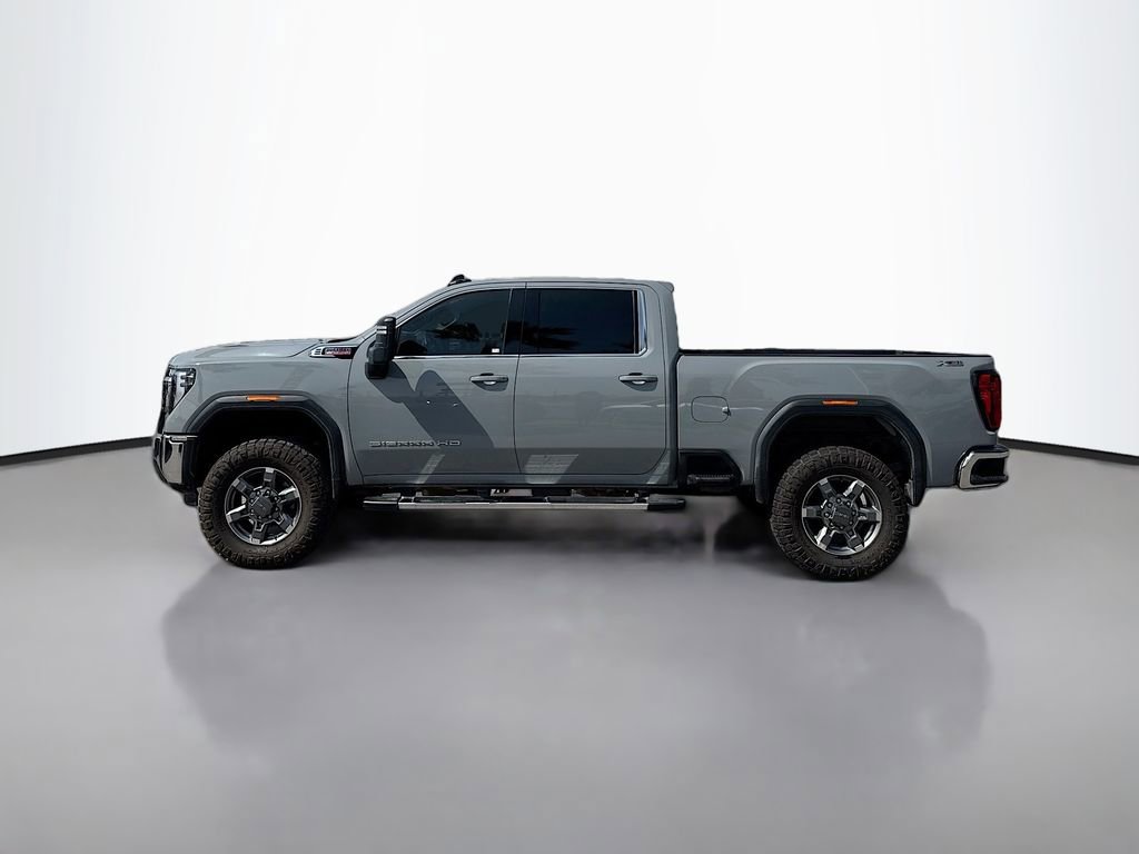 Used 2025 GMC Sierra 2500 SLE w/ SLE Value Package; image 4