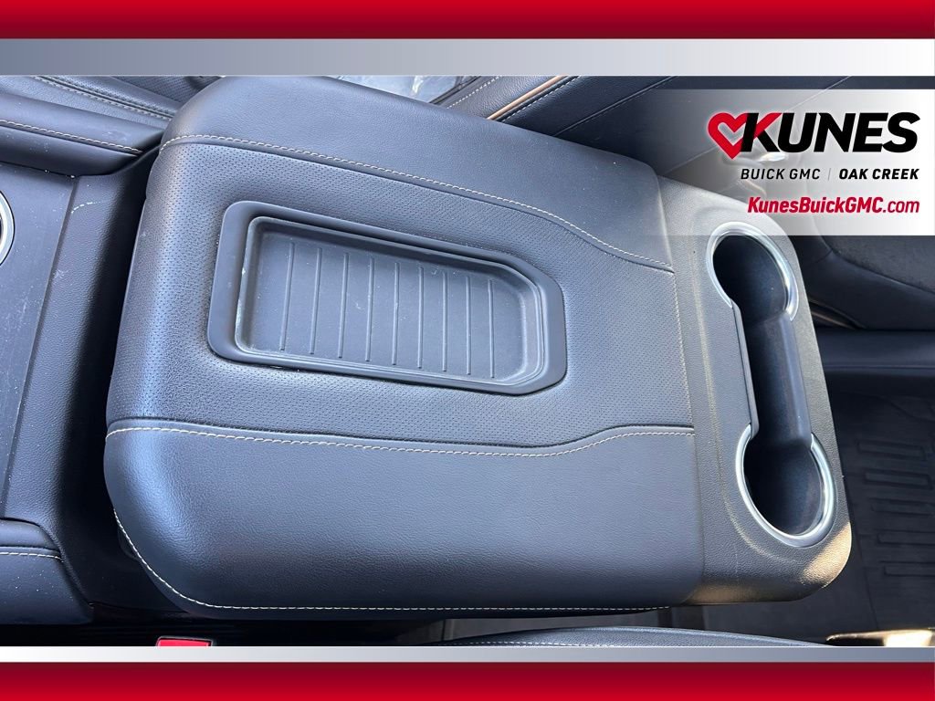 Used 2023 GMC Yukon XL AT4 w/ AT4 Premium Plus Package image 27