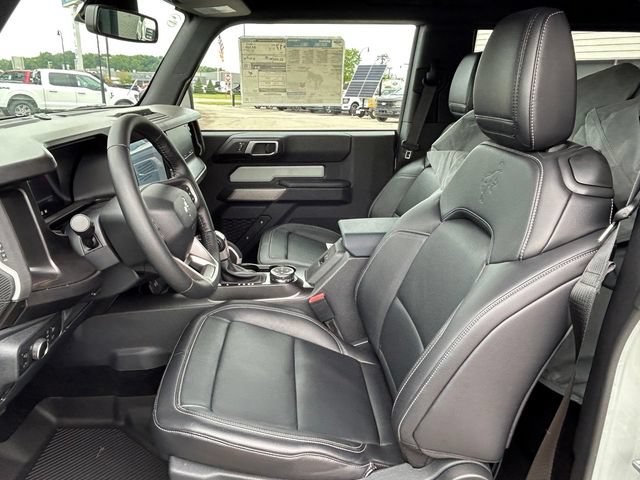 Used 2021 Ford Bronco First Edition AWD/4WD image 7