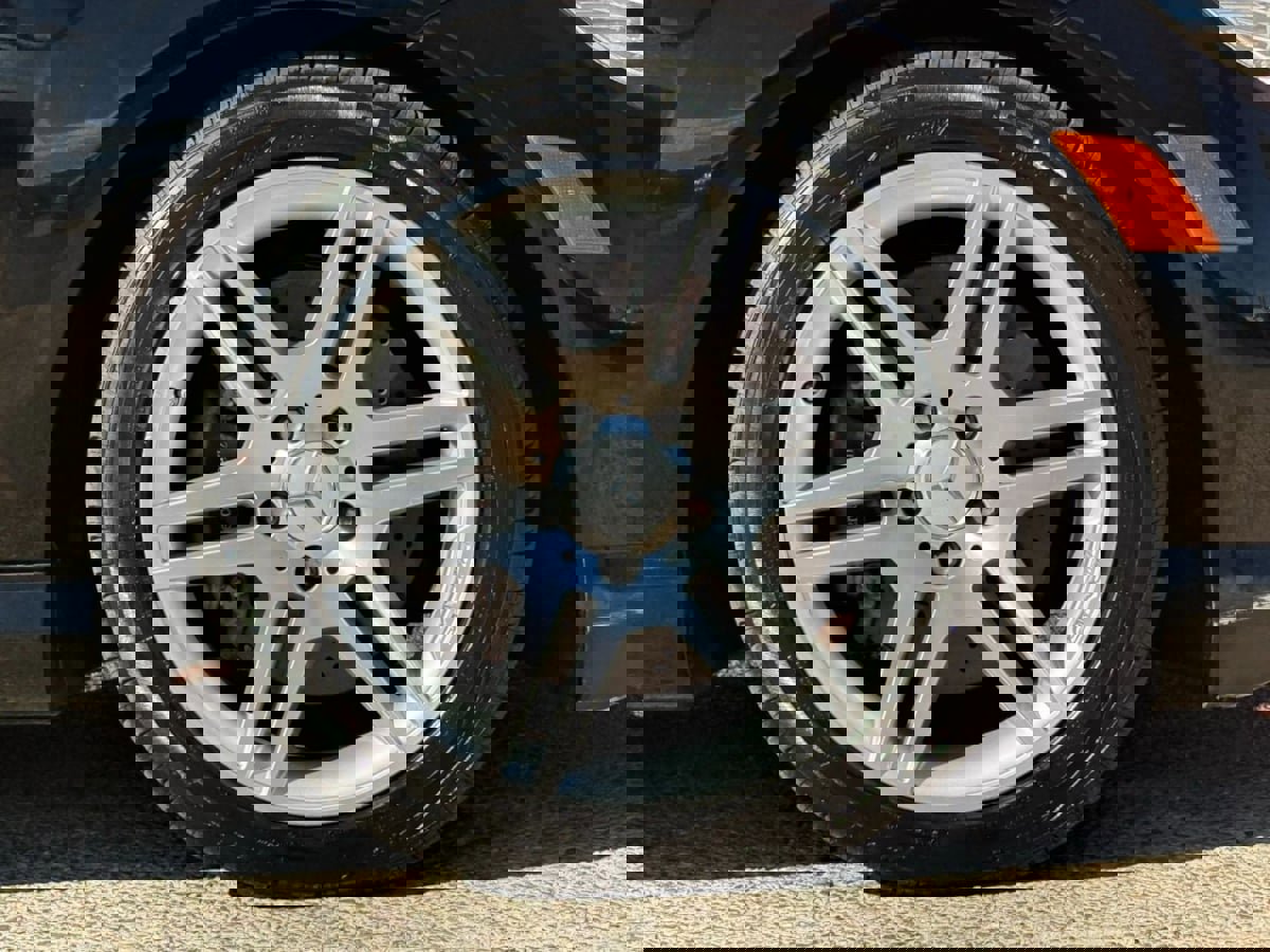 Used 2009 Mercedes-Benz C 350 Sport image 28