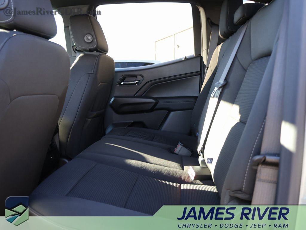 Used 2026 Chevrolet Colorado LT w/ Advanced Trailering Package image 17