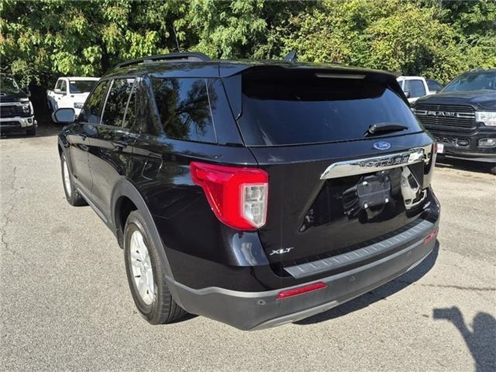 Used 2022 Ford Explorer XLT w/ Equipment Group 202A AWD/4WD image 43