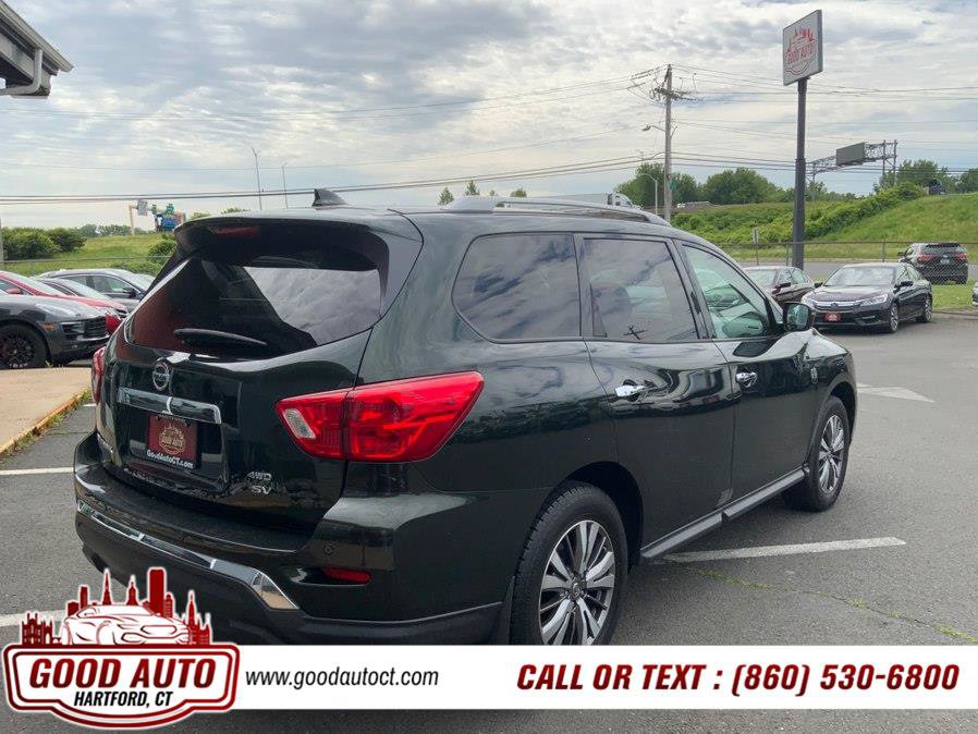 Used 2020 Nissan Pathfinder SV AWD/4WD image 16