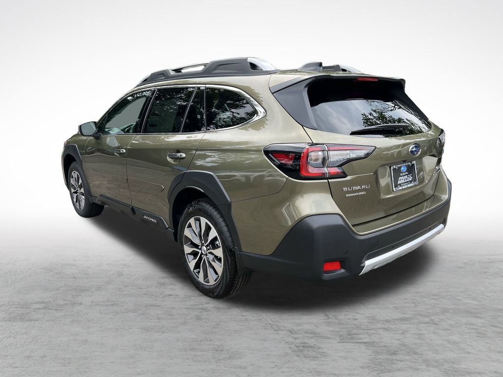 New 2025 Subaru Outback Touring XT image 4